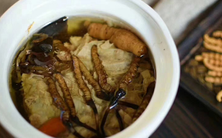 鴨子冬蟲夏草怎么煲湯好？掌握 3 個關(guān)鍵，燉出鮮醇滋補靚湯
